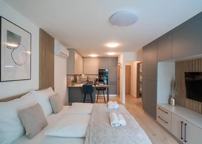 Myflat Wave 31 شقة *